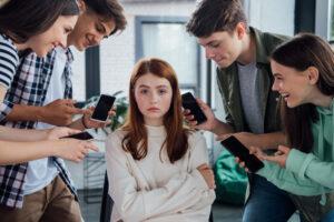 How to Spot the Potential Dangers of Cyberbullying & Concerning Online Activity